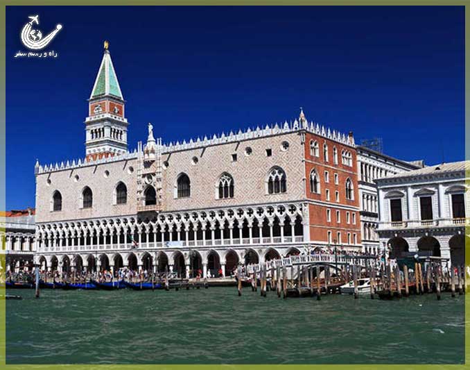 dogs-palace-venice